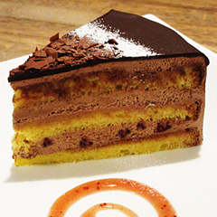 クランベリーチョコケーキ